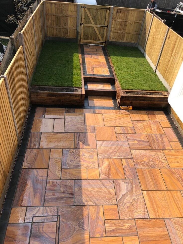 patio in rainbow stone