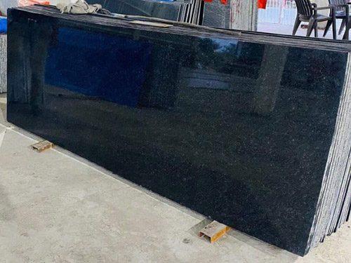 R Black Granite
